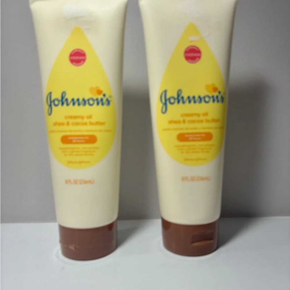 Johnson's Creamy Oil Shea & Cocoa Butter 2 Pack 8 Fl Oz